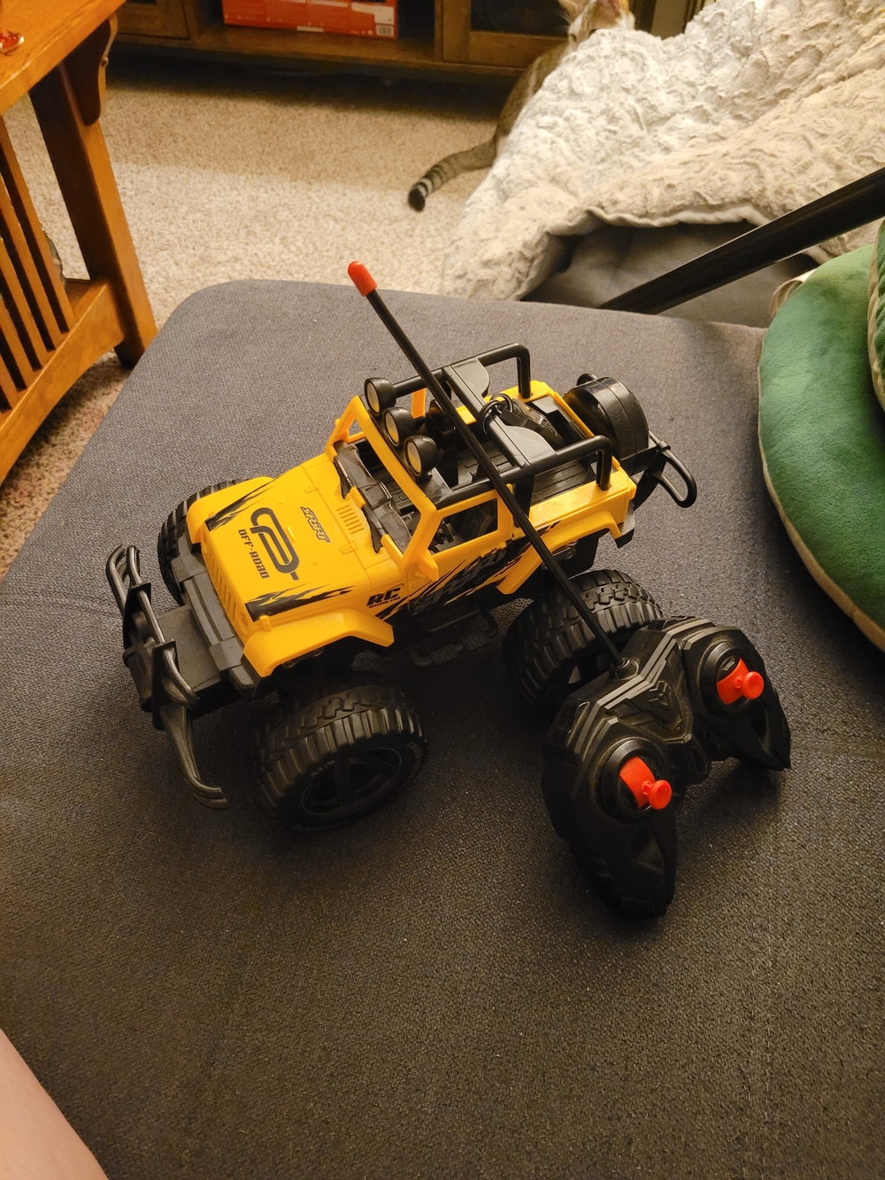 1:16 RC Yellow Sport Off-Road Jeep Monster Truck